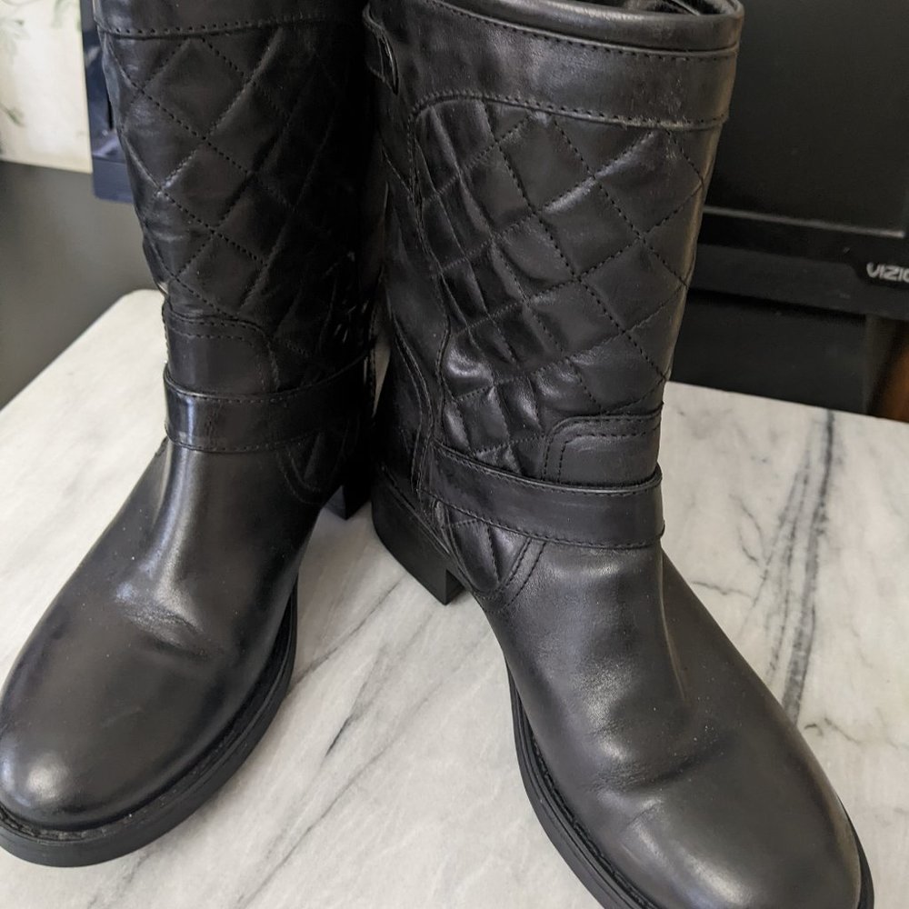 Aquatalia Boots 6 1/2